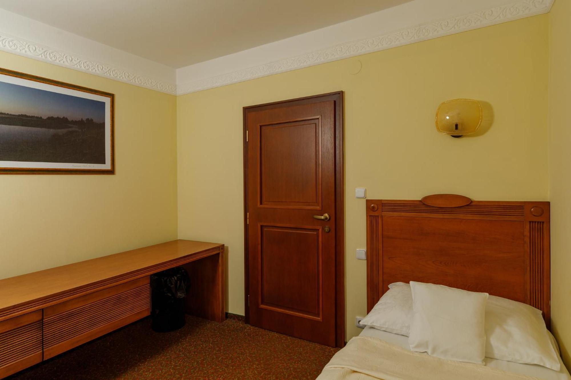 Hotel International Vel'ka Lomnica Quarto foto